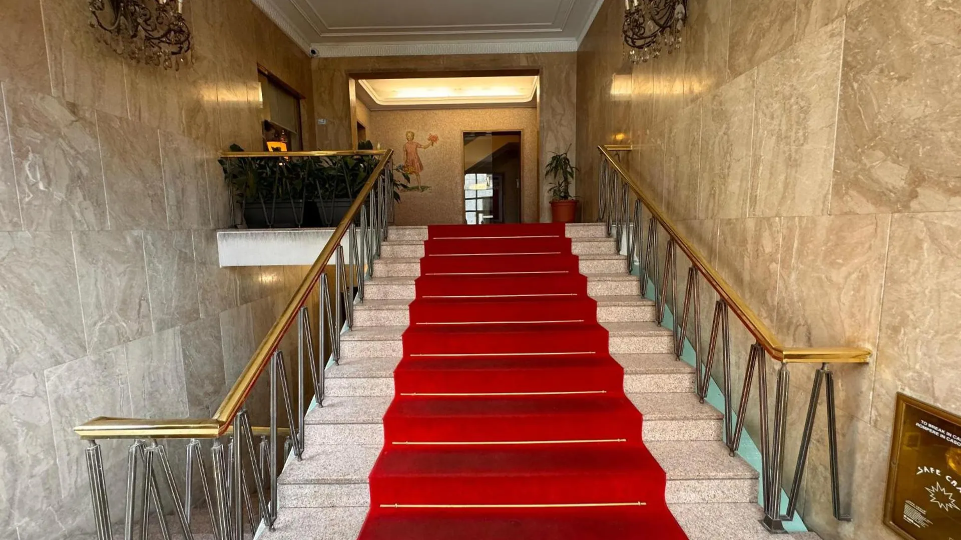 San Babila Design Apartment R&R Milan Italy